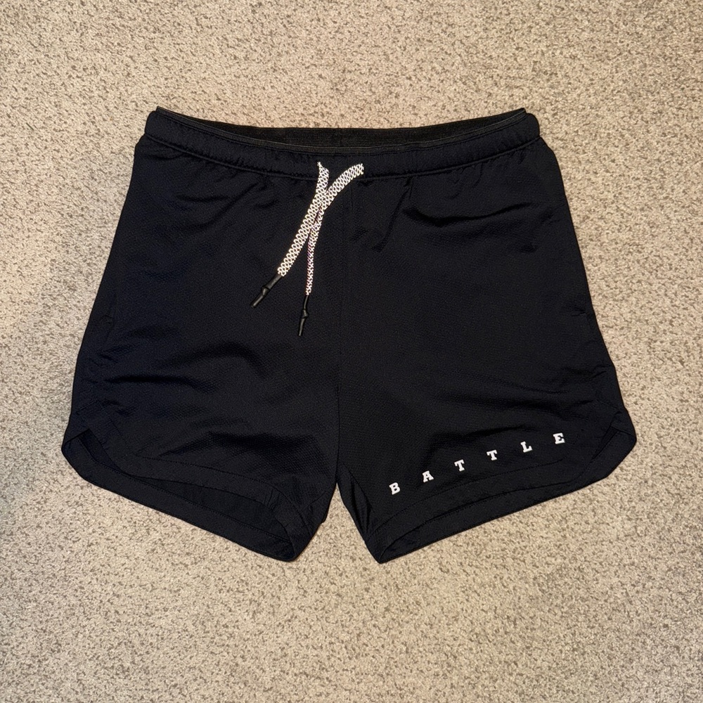 Men’s Battle Shorts Size Smalll Black